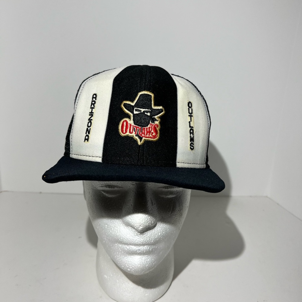Vintage‎ Arizona outlaws Lucky striped snapback hat